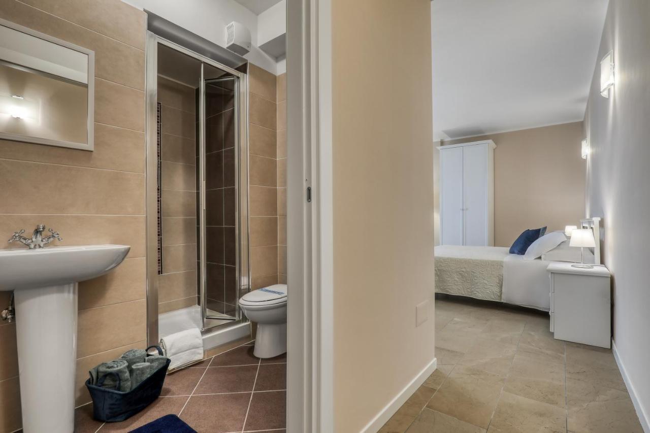 Asso Residence Ospedale Terni Bagian luar foto