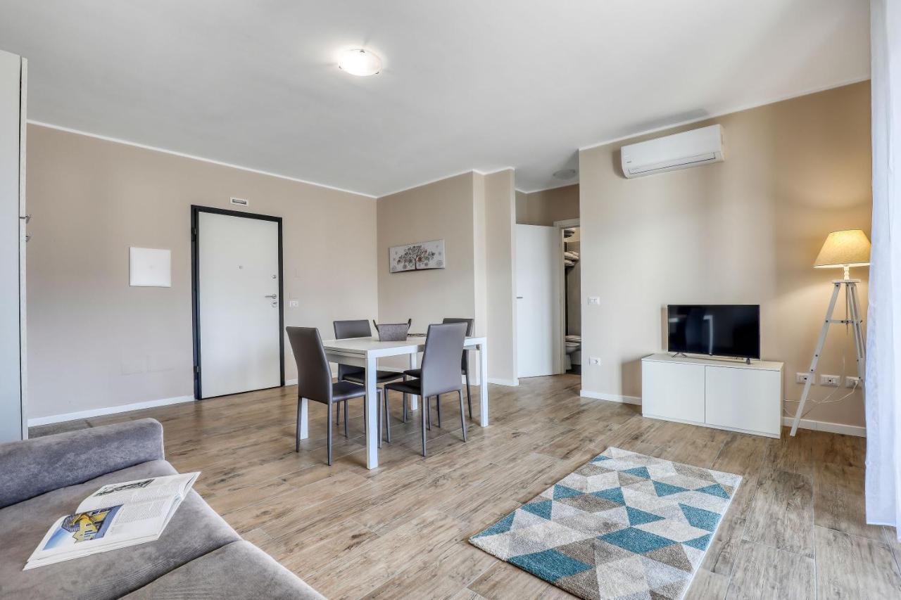 Asso Residence Ospedale Terni Bagian luar foto