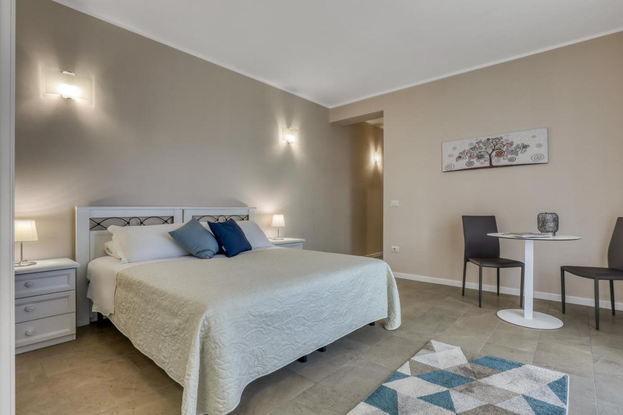 Asso Residence Ospedale Terni Bagian luar foto