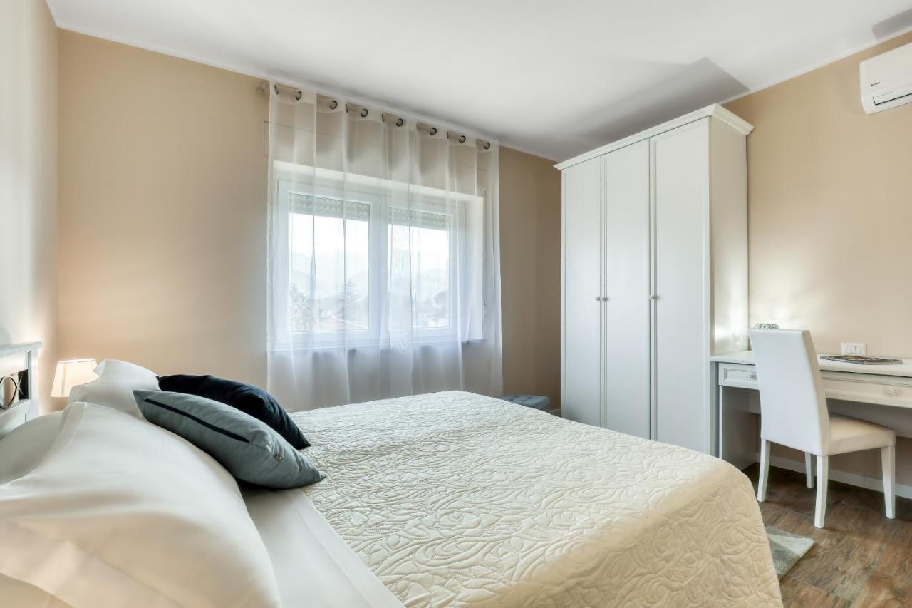 Asso Residence Ospedale Terni Bagian luar foto